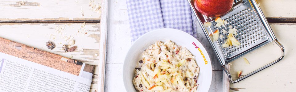 Klassisches Birchermüsli nach Rezept Bircher-Benner